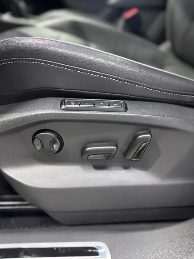 VOLKSWAGEN Tiguan RLine 2.0 TDI DSG